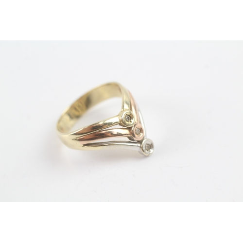 187 - 14ct tri-colour gold diamond triple wishbone ring (3.7g) Size K 1/2