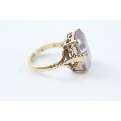 200 - 9ct gold amethyst dress ring (4.3g) Size K