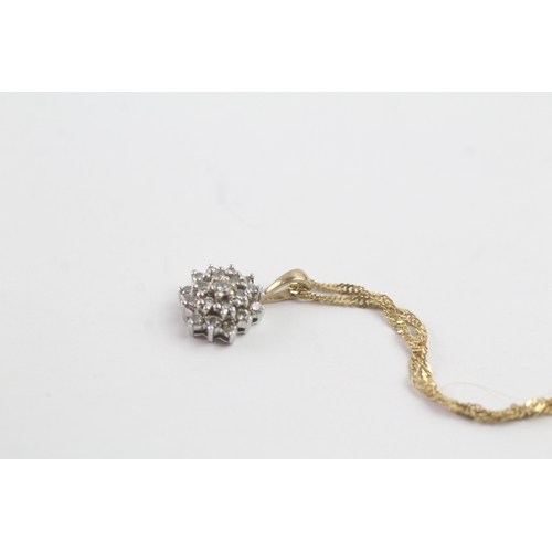 201 - 9ct gold diamond cluster pendant necklace (1.7g)