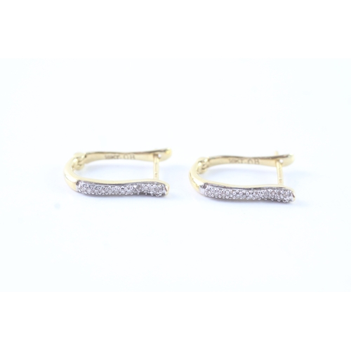 206 - 18ct gold diamond hoop earrings (2.2g)