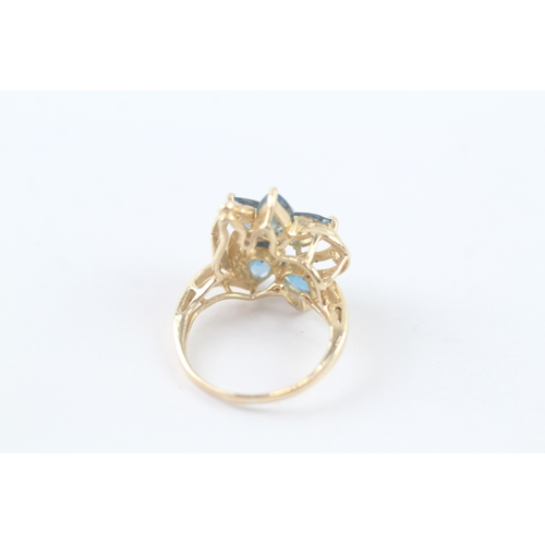 248 - 10ct gold blue gemstone and diamond floral ring (3.5g) Size I