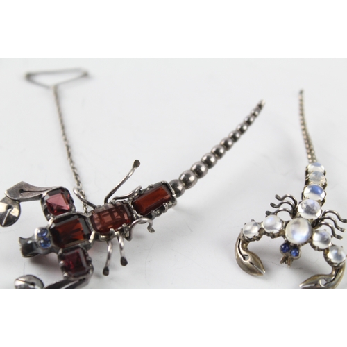 284 - Early - Mid 20th Century Silver Gemstone Scorpion Brooches x 2 15g