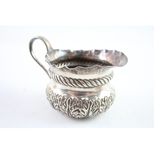 370 - 2 x Antique Hallmarked .925 Sterling Silver Cream Jugs Inc Victorian Etc (83g)