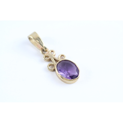 41 - 9ct gold amethyst drop pendant (1.6g)