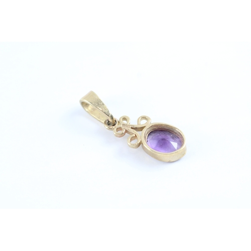 41 - 9ct gold amethyst drop pendant (1.6g)