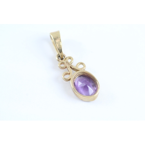 41 - 9ct gold amethyst drop pendant (1.6g)