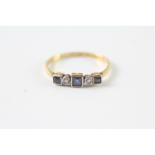 42 - 18ct gold & platinum diamond & sapphire five stone dress ring (1.8g) Size O 1/2