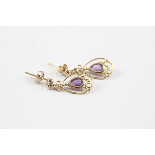 98 - 9ct gold amethyst teardrop earrings (1.2g)