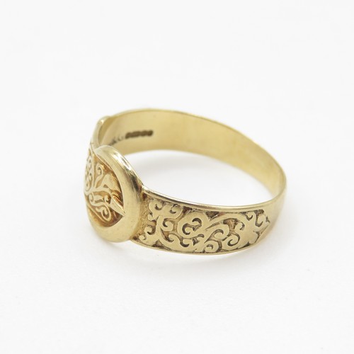 1 - 9ct Gold Buckle Ring (2g) Size N