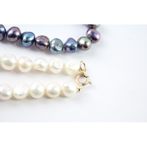 126 - 2 x 9ct gold and pearl bracelets (28.2g)