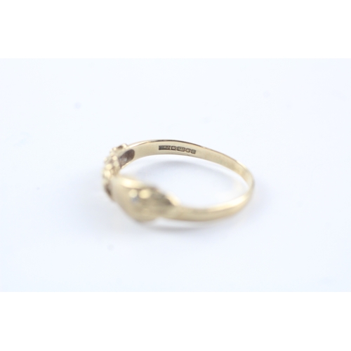 153 - 9ct gold diamond cladagh ring (1.8g) Size N