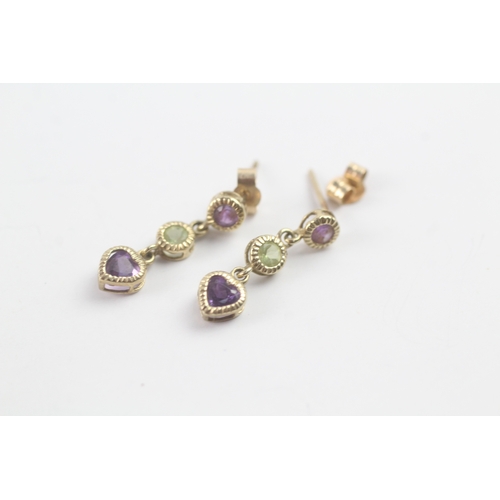 154 - 9ct gold amethyst & peridot drop earrings (1g)