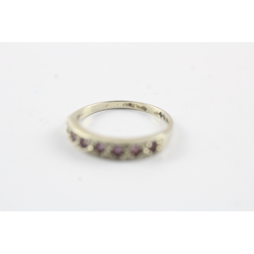 156 - 9ct white gold amethyst half eternity ring (2.4g) Size O