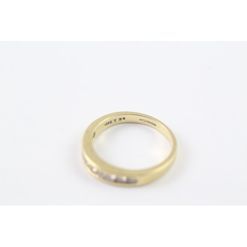 16 - 9ct gold diamond half eternity ring (3g) Size K