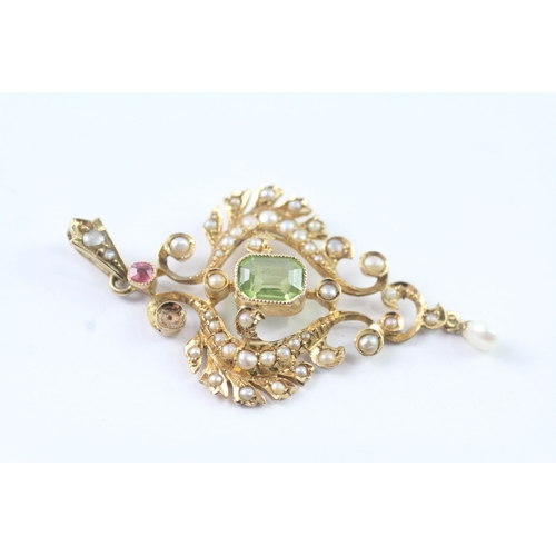 164 - 15ct gold Edwardian suffragette ruby, peridot & seed pearl pendant (6.4g) - as seen - stone missing