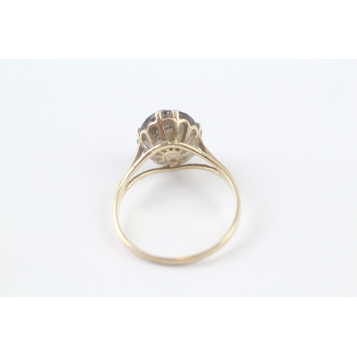 17 - 9ct gold smoky quartz cocktail ring (2.4g) Size Q