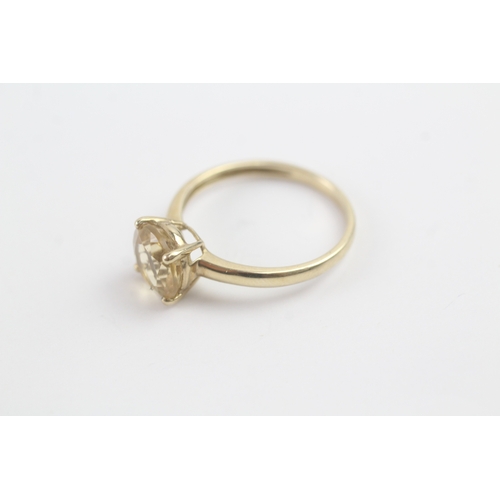 182 - 9ct gold citrine solitaire ring (2.2g) Size T