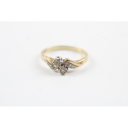 188 - 9ct gold diamond dress ring (2.4g) Size P