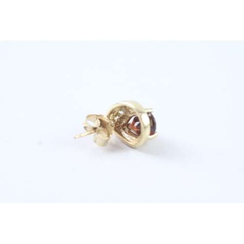 190 - 14ct gold garnet & diamond earrings (2.9g)