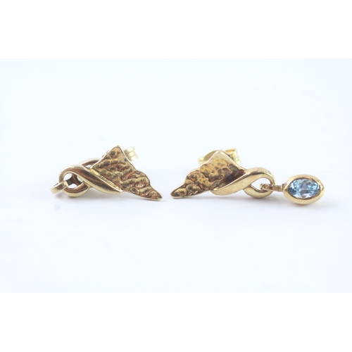 196 - 14ct gold blue topaz drop earrings (2.5g)