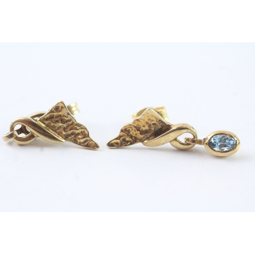 196 - 14ct gold blue topaz drop earrings (2.5g)