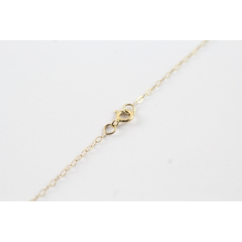 197 - 9ct gold diamond hoop pendant necklace (1.6g)