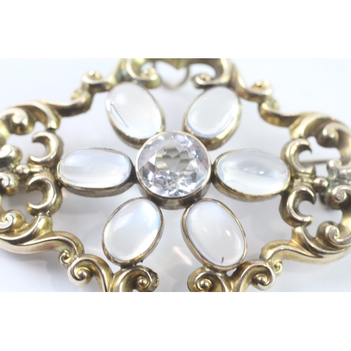 2 - 9ct gold antique moonstone & white sapphire patterned brooch (10.1g)