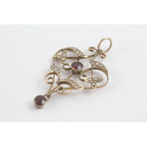 217 - 9ct gold Edwardian garnet & seed pearl pendant (2.5g)