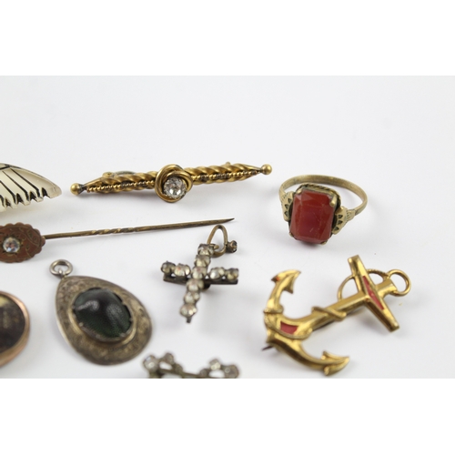 253 - Collection of Antique Jewellery inc. Egyptian Revival, RAF, Carnelian x 10 35g