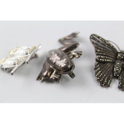 262 - Collection of Sterling Silver Animal Brooches inc. Marcasite, Frogs, Cat x 5 40g