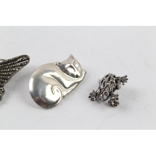 262 - Collection of Sterling Silver Animal Brooches inc. Marcasite, Frogs, Cat x 5 40g