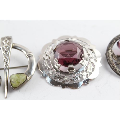 270 - Collection of Sterling Silver Celtic Brooches inc. Gemstone, Penannular x 4 57g