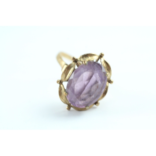 30 - 9ct gold amethyst cocktail ring (3.6g) - as seen - misshapen Size J 1/2