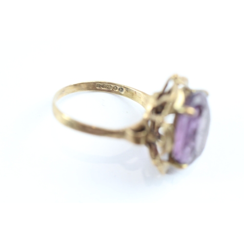 30 - 9ct gold amethyst cocktail ring (3.6g) - as seen - misshapen Size J 1/2