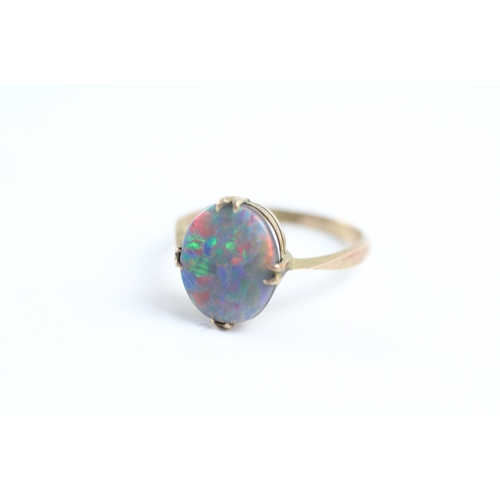 33 - 9ct gold opal doublet ring (1.7g) Size L 1/2