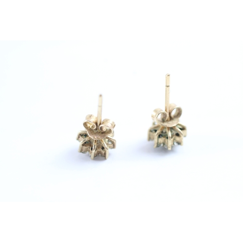 34 - 9ct gold diamond cluster stud earrings (1.4g)