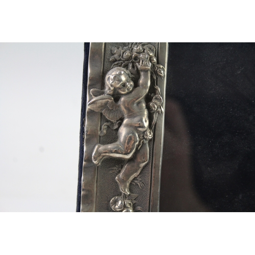 342 - Vintage HM 1984 London .999 Fine Silver Cherub Detailed Photograph Frame 331g