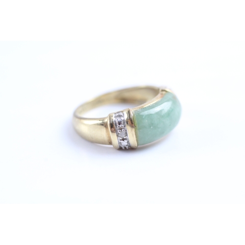 37 - 9ct gold jade and diamond dress ring (3.5g) Size K 1/2