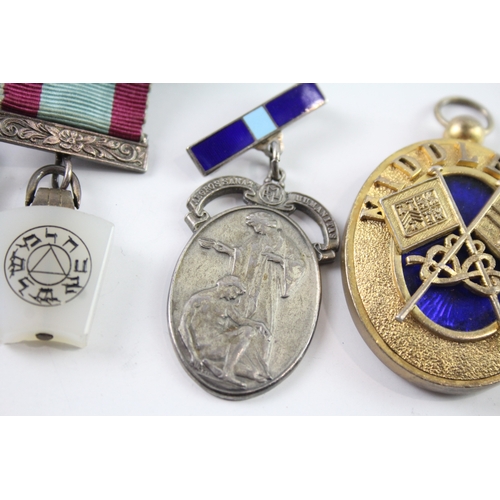 389 - Sterling Silver Masonic Jewels Inc Masonic Hospital, Middlesex, Etc 109g x 5