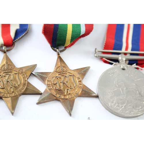 392 - WW2 Medals Inc Pacific, France & Germany Stars, Etc x 8