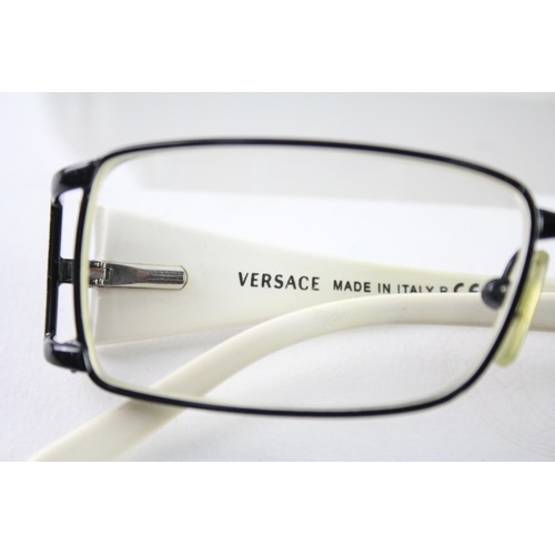 414 - Designer Sunglasses Inc Versace, Tiffany & Co, Cases x 4