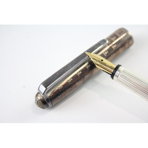 486 - THEO FENNELL .925 Sterling Silver Fountain Pen w/ 18ct Gold Nib WRITING 35g