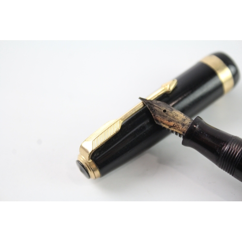 494 - Vintage Parker Vaccumatic Brown Fountain Pen w/ 14Gold Nib WRITING