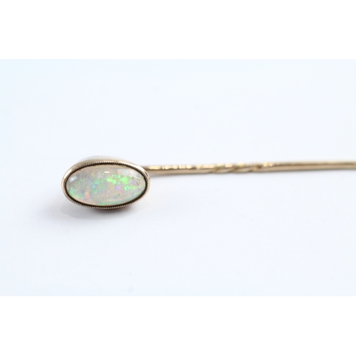 50 - 9ct gold vintage cabochon cut opal stick pin (1.3g)