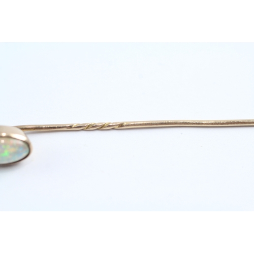 50 - 9ct gold vintage cabochon cut opal stick pin (1.3g)