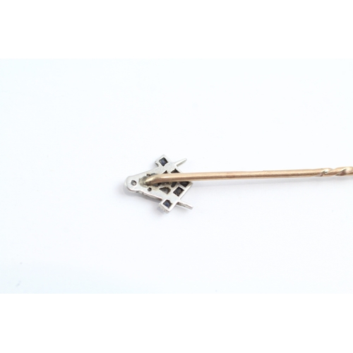 63 - 9ct gold vintage sapphire & diamond masonic stick pin (0.9g)