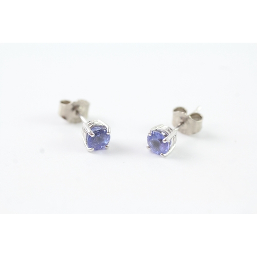 79 - 18ct white gold tanzanite stud earrings (1.7g)