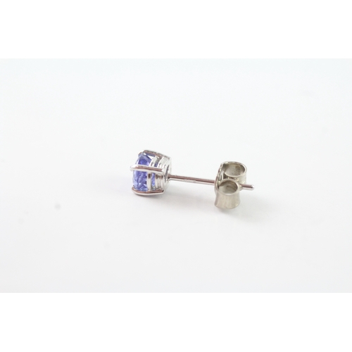 79 - 18ct white gold tanzanite stud earrings (1.7g)