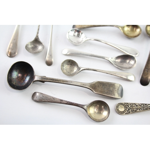 310 - 16 x Antique / Vintage .925 Sterling Silver Condiment Spoons Inc Victorian (91g)