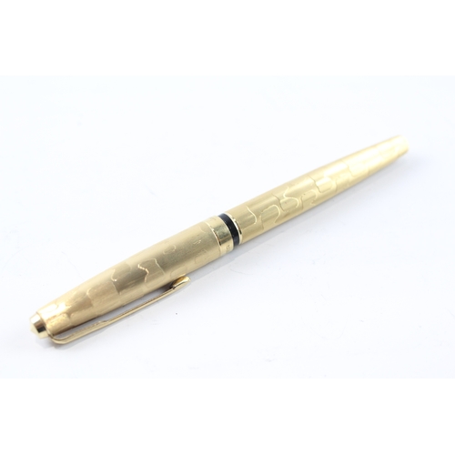 487 - Vintage Parker 65 Gold Plated Fountain Pen w/ 14ct Gold Nib WRITING